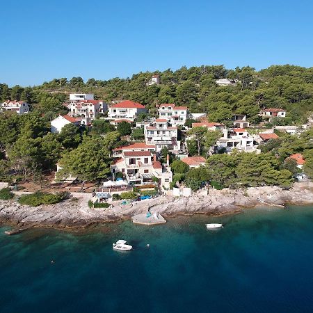 Beachfront House Pope B&B Selca  Zewnętrze zdjęcie