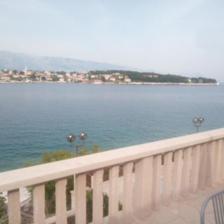 Beachfront House Pope B&B Selca  Pokój zdjęcie